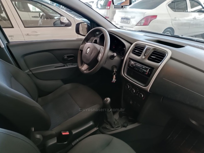 SANDERO 1.0 AUTHENTIQUE 8V FLEX 4P MANUAL - 2018 - NOVA PETRóPOLIS