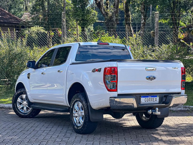 RANGER 3.2 XLT 4X4 CD 20V DIESEL 4P AUTOMÁTICO - 2022 - CANELA