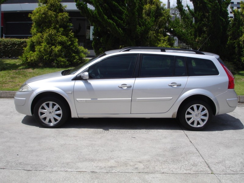 MÉGANE 1.6 DYNAMIQUE GRAND TOUR 16V FLEX 4P MANUAL - 2012 - CAXIAS DO SUL