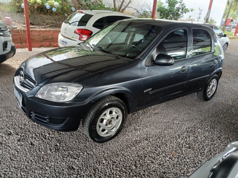 CELTA 1.0 MPFI LIFE 8V FLEX 4P MANUAL