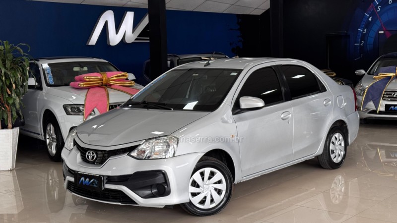 ETIOS 1.5 XS SEDAN 16V FLEX 4P MANUAL