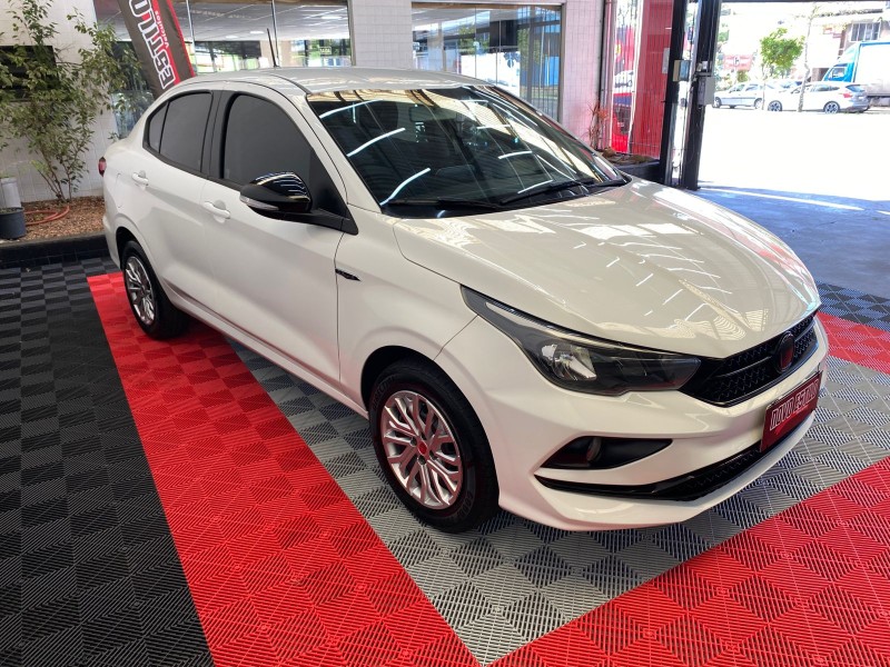 CRONOS 1.3 DRIVE 8V FLEX 4P MANUAL - 2019 - CAXIAS DO SUL