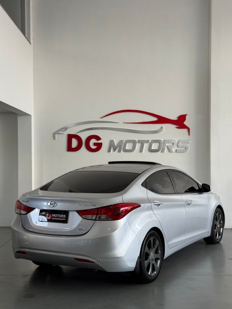 ELANTRA  - 2013 - NOVO HAMBURGO