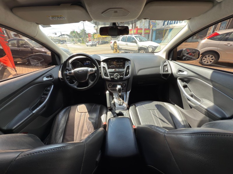FOCUS 2.0 TITANIUM 16V FLEX 4P AUTOMÁTICO - 2015 - LAGOA VERMELHA