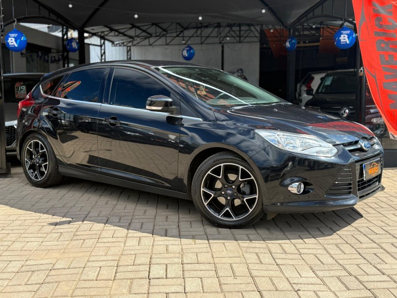 FOCUS 2.0 TITANIUM 16V FLEX 4P AUTOMÁTICO - 2015 - LAGOA VERMELHA