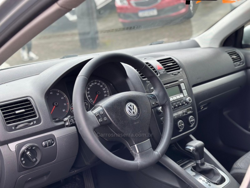 JETTA 2.5 I VARIANT 20V 170CV GASOLINA 4P TIPTRONIC - 2009 - PAROBé
