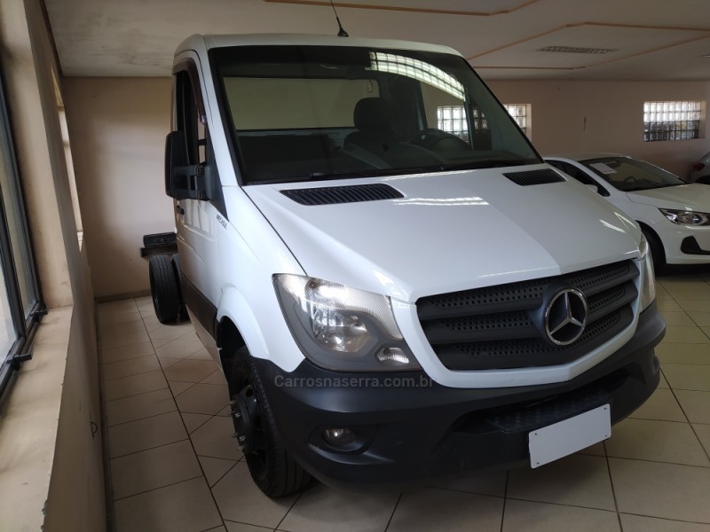 SPRINTER 2.2 CHASSI 515 LONGO DIESEL 3P MANUAL - 2019 - BENTO GONçALVES