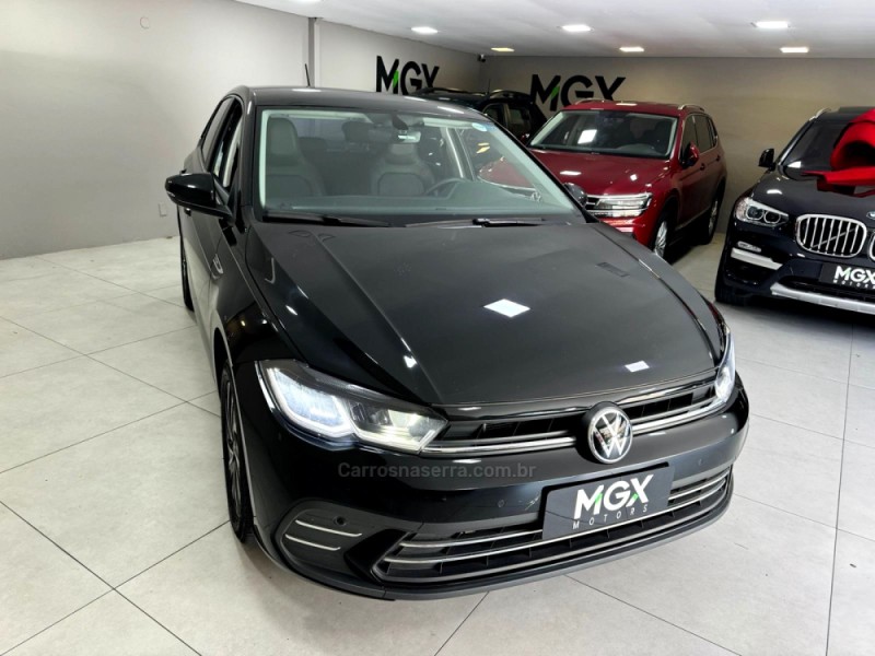 POLO 1.0 170 TSI 12V HIGHLINE FLEX 4P AUTOMÁTICO - 2023 - PORTO ALEGRE