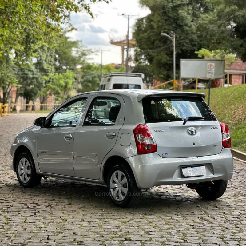 ETIOS 1.3 X 16V FLEX 4P AUTOMÁTICO - 2017 - BOM RETIRO DO SUL