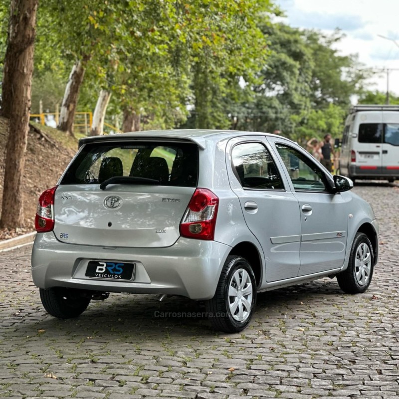 ETIOS 1.3 X 16V FLEX 4P AUTOMÁTICO - 2017 - BOM RETIRO DO SUL