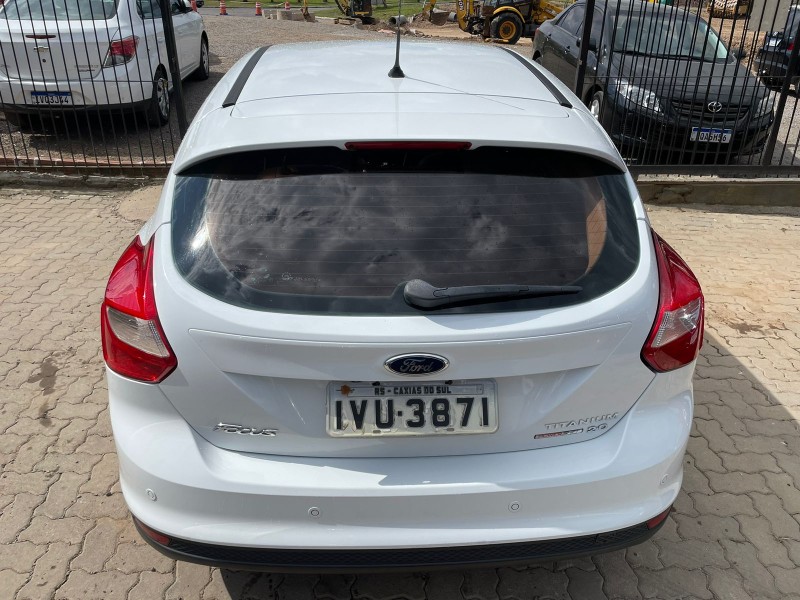 FOCUS 2.0 TITANIUM PLUS HATCH 16V FLEX 4P AUTO - 2015 - CAXIAS DO SUL