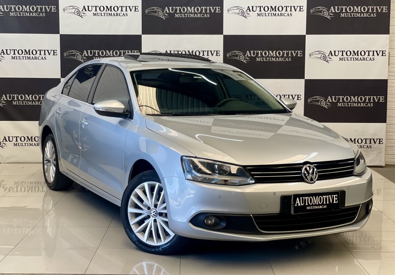 JETTA 2.0 TSI HIGHLINE 200CV GASOLINA 4P TIPTRONIC - 2012 - CAXIAS DO SUL