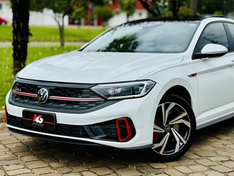 JETTA 2.0 16V TSI GLI 350 GASOLINA 4P AUTOMÁTICO