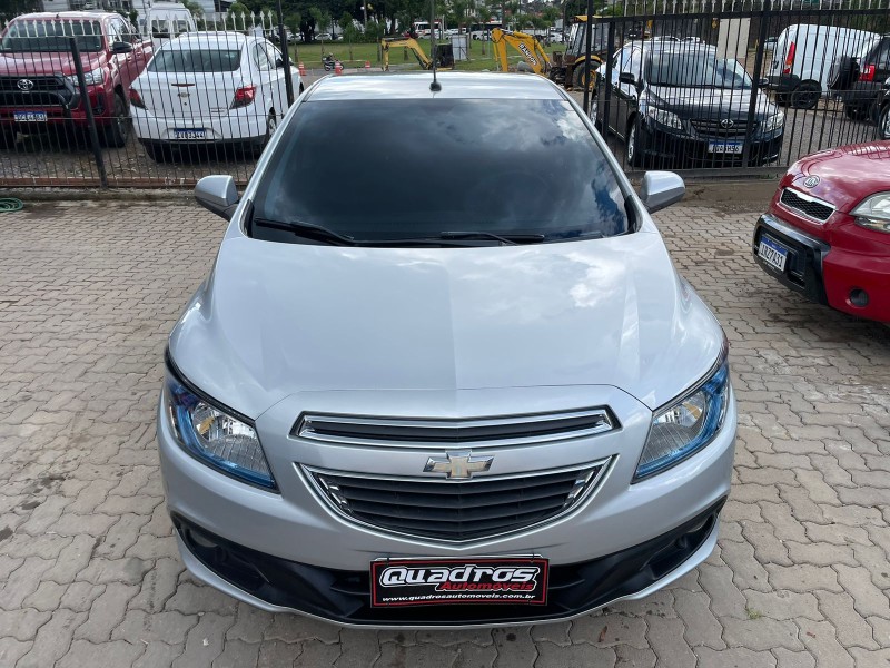 PRISMA 1.4 MPFI LTZ 8V FLEX 4P MANUAL - 2015 - CAXIAS DO SUL