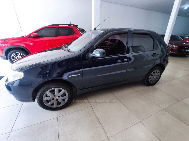 PALIO 1.0 MPI FIRE CELEBRATION 8V FLEX 4P MANUAL - 2015 - ANTôNIO PRADO