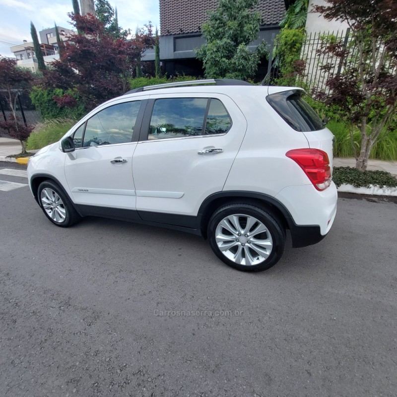 TRACKER 1.4 16V PREMIER TURBO FLEX 4P AUTOMÁTICO - 2018 - FARROUPILHA