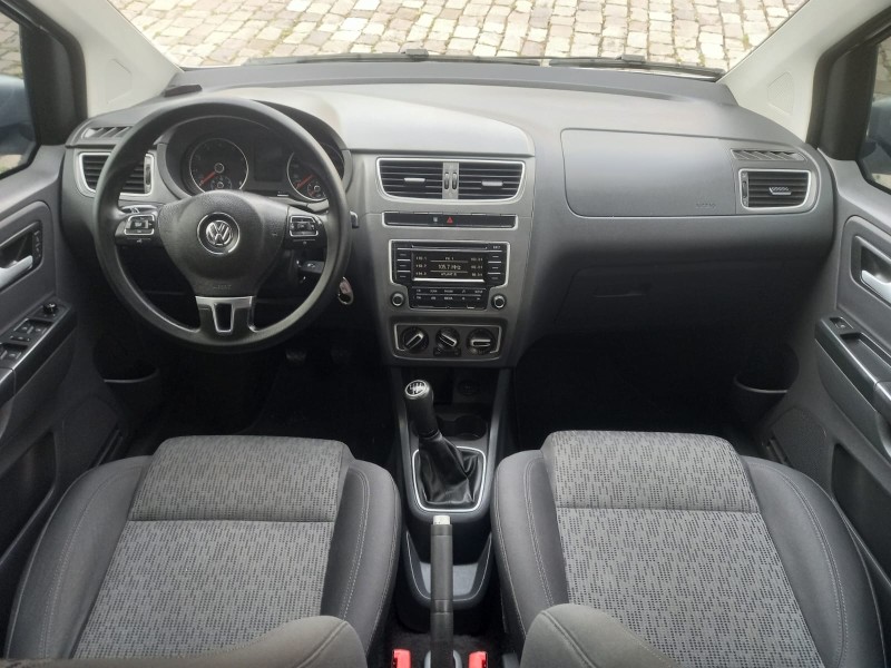 FOX 1.0 ITREND 8V FLEX 4P MANUAL - 2014 - CAXIAS DO SUL