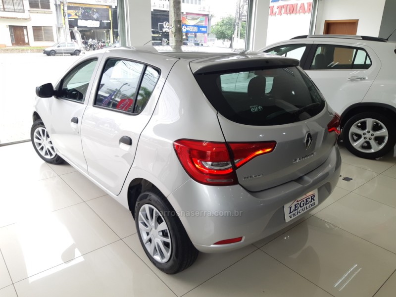 SANDERO 1.0 LIFE 12V FLEX 4P MANUAL - 2020 - SãO LEOPOLDO