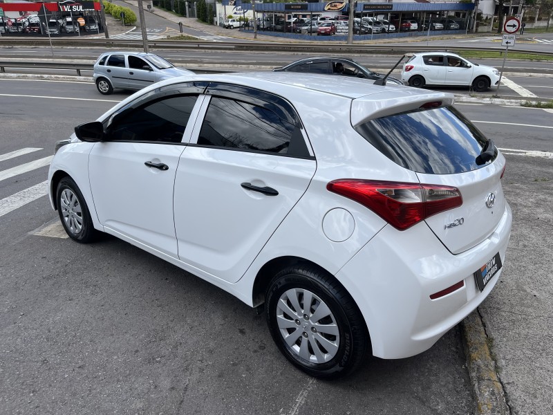 HB20 1.0 COMFORT PLUS 12V FLEX 4P MANUAL - 2017 - CAXIAS DO SUL