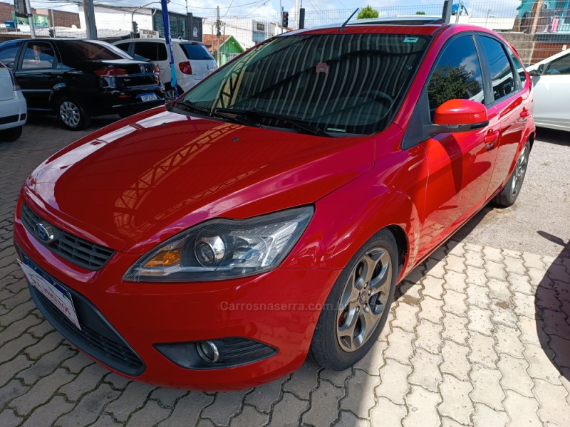 FOCUS 2.0 GHIA 16V FLEX 4P MANUAL