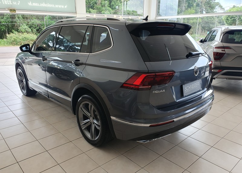 TIGUAN 2.0 ALLSPACE R-LINE 350 TSI 4X4 GASOLINA 4P - 2021 - NOVA PETRóPOLIS