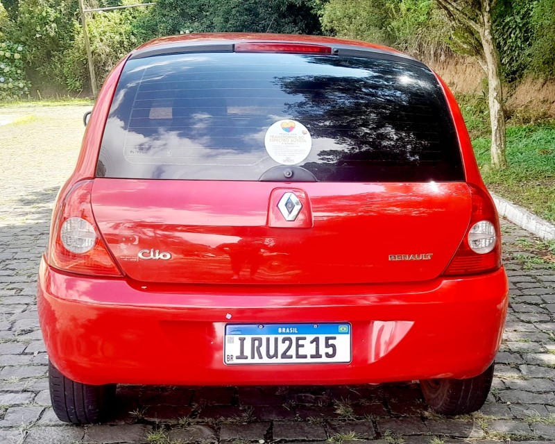 CLIO 1.0 CAMPUS 16V FLEX 4P MANUAL - 2011 - FARROUPILHA