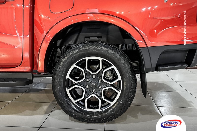 RANGER 3.2 LIMITED PLUS 4X4 CD 20V DIESEL 4P AUTOMÁTICO - 2024 - SARANDI