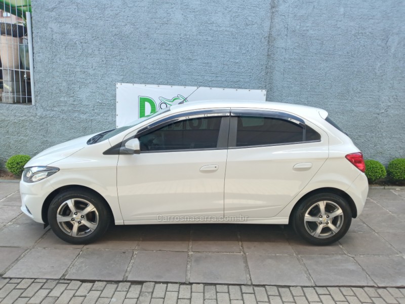 ONIX 1.4 MPFI LT 8V FLEX 4P MANUAL - 2018 - CAXIAS DO SUL