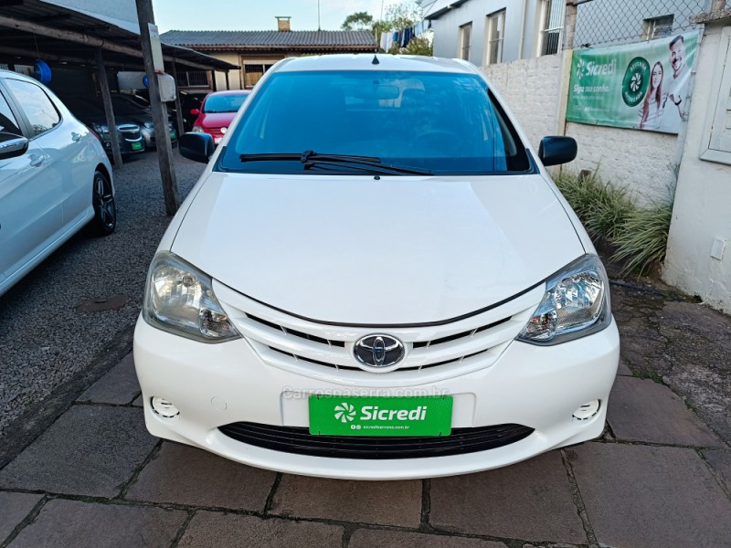 ETIOS 1.3 X 16V FLEX 4P MANUAL - 2013 - BENTO GONçALVES