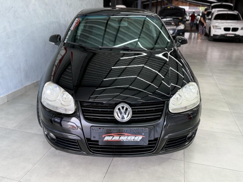 JETTA 2.5 I 20V 150CV GASOLINA 4P TIPTRONIC - 2007 - SAPIRANGA