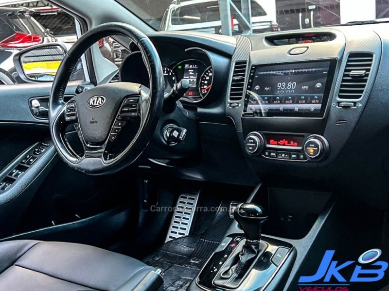 CERATO 1.6 16V SX4 FLEX 4P AUTOMÁTICO - 2017 - NOVO HAMBURGO