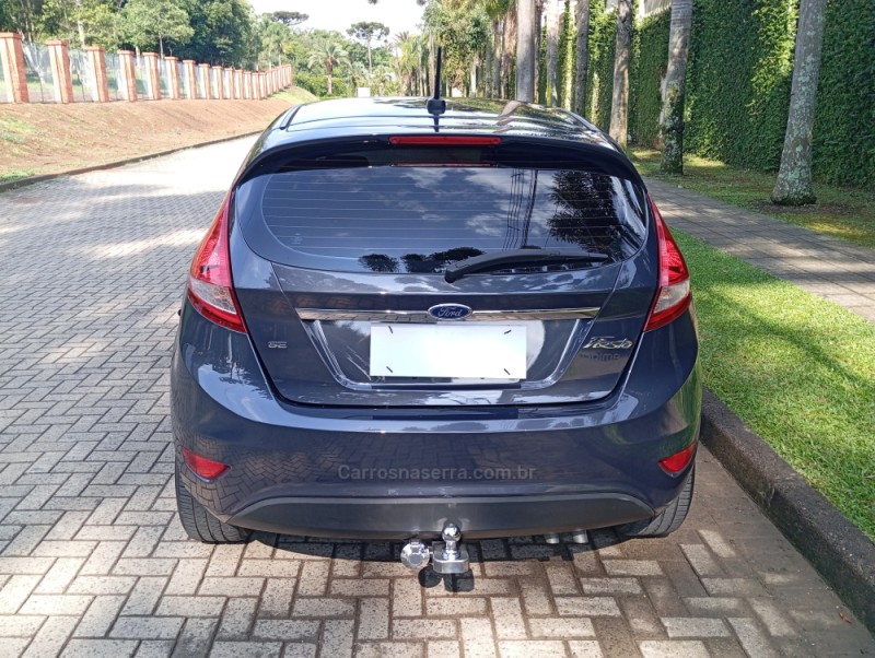 FIESTA 1.6 SE HATCH 16V FLEX 4P MANUAL - 2012 - CAXIAS DO SUL