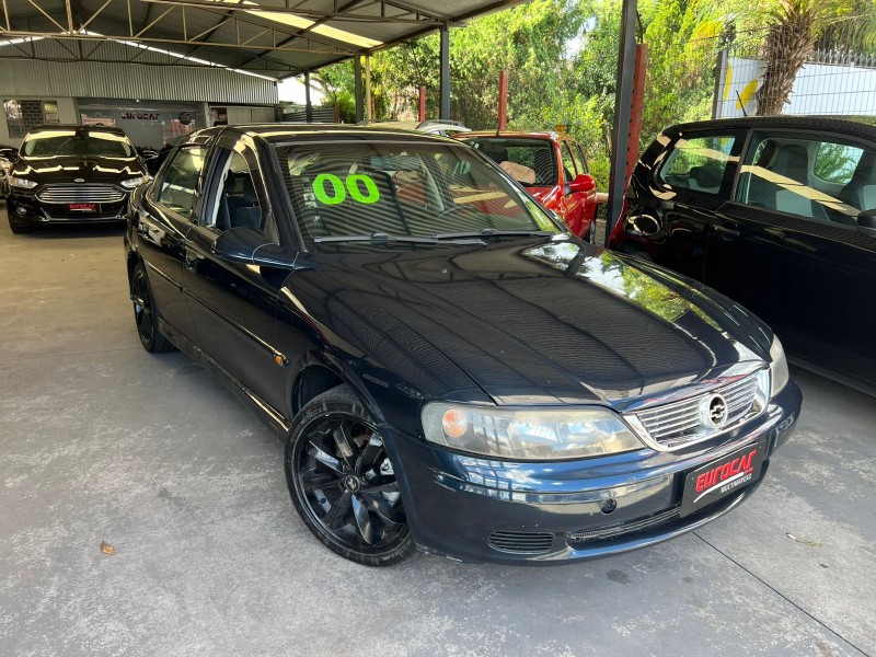 VECTRA 2.2 MPFI GLS 8V GASOLINA 4P MANUAL - 2000 - CAXIAS DO SUL