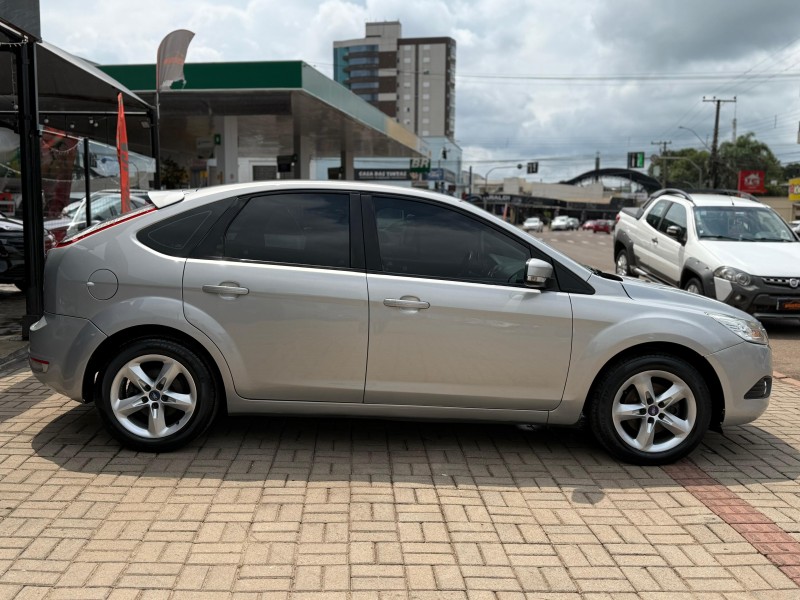 FOCUS 1.6 GLX 16V FLEX 4P MANUAL - 2012 - LAGOA VERMELHA