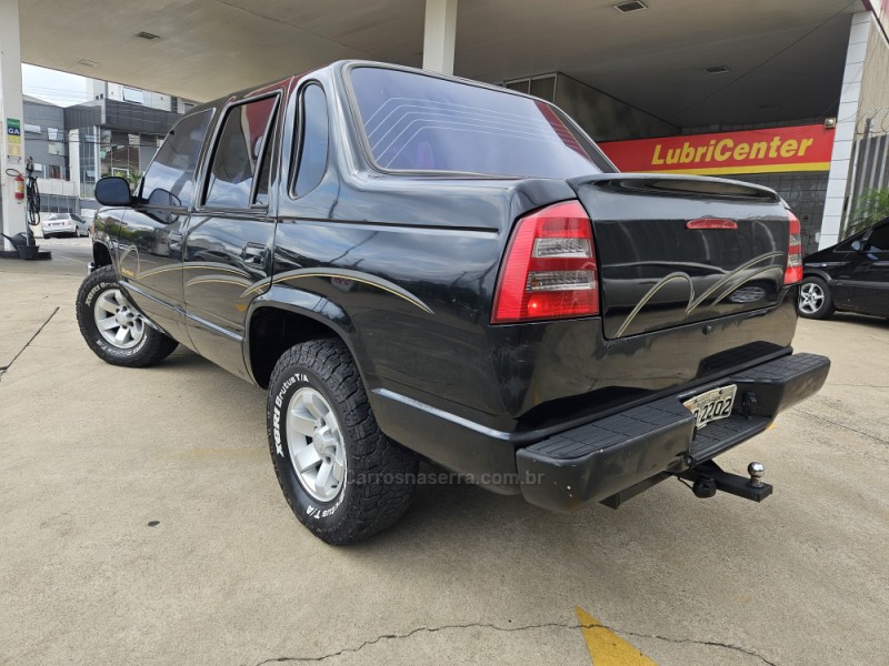 SILVERADO 4.2 TROPICAL 4X2 CD 18V TURBO DIESEL 4P MANUAL - 2000 - CAXIAS DO SUL