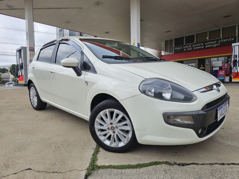 PUNTO 1.6 ESSENCE SP 16V FLEX 4P MANUAL - 2016 - CAXIAS DO SUL