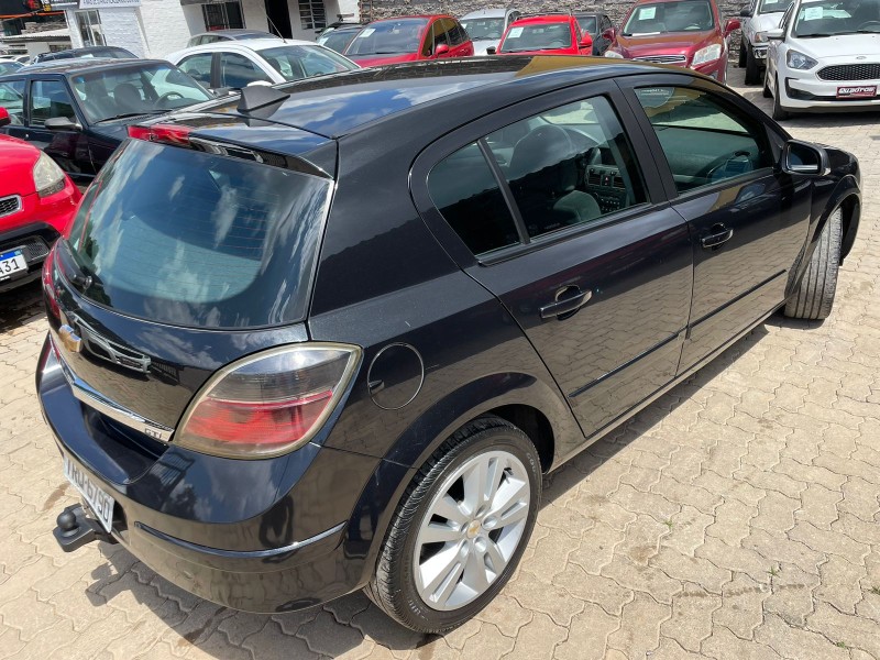 VECTRA 2.0 MPFI GT HATCH 8V FLEX 4P MANUAL - 2011 - CAXIAS DO SUL