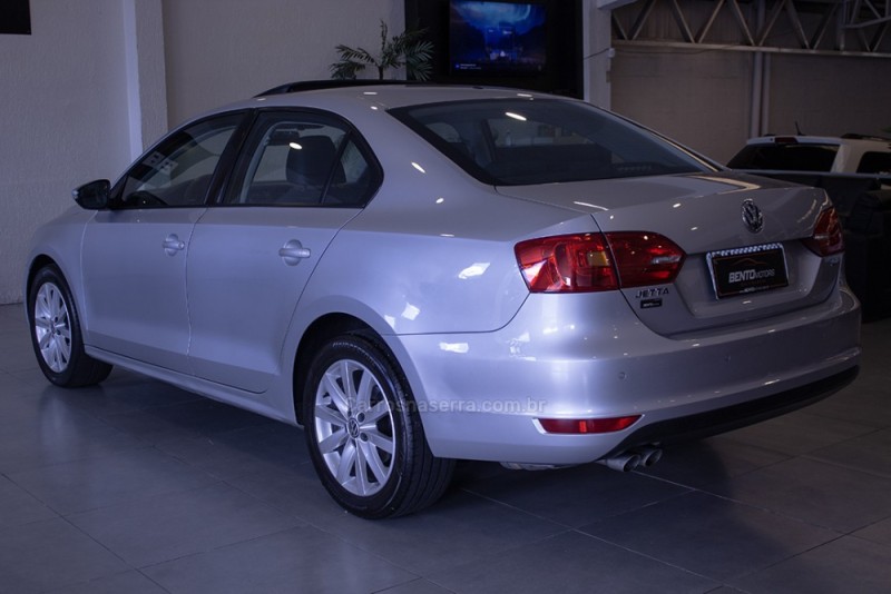 JETTA 2.0 COMFORTLINE FLEX 4P TIPTRONIC - 2011 - BENTO GONçALVES