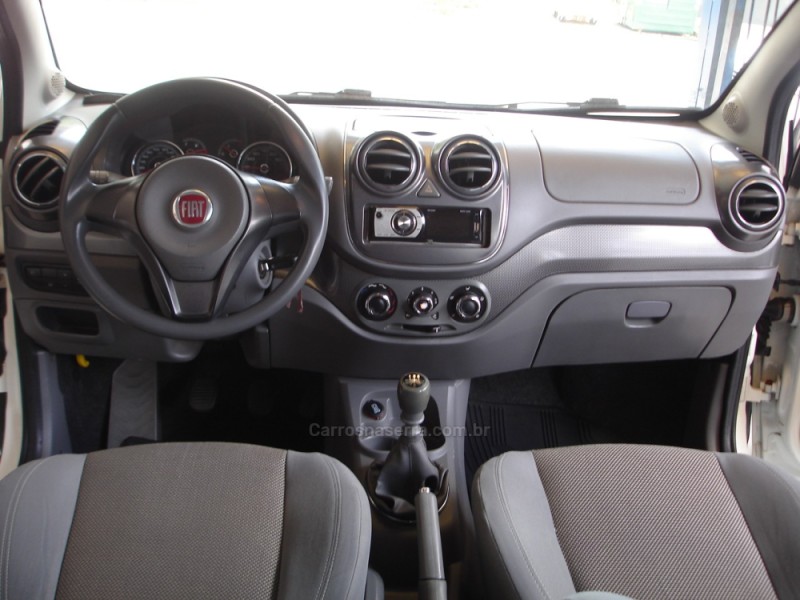 PALIO 1.6 MPI ESSENCE 16V FLEX 4P MANUAL - 2015 - CAXIAS DO SUL