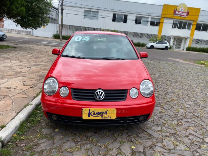 POLO 1.6 MI 8V E-FLEX 4P MANUAL - 2004 - SAPIRANGA