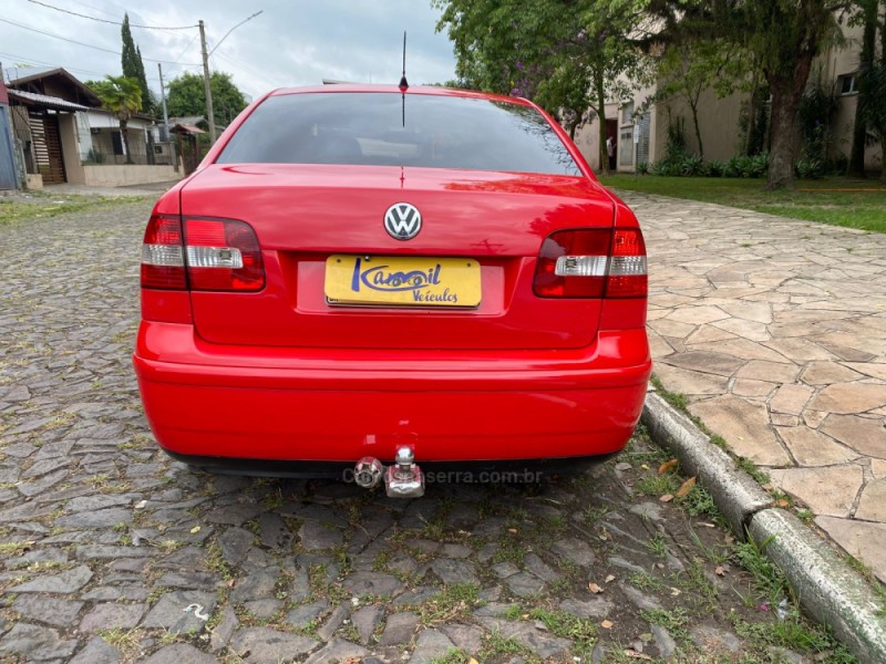 POLO 1.6 MI 8V E-FLEX 4P MANUAL - 2004 - SAPIRANGA