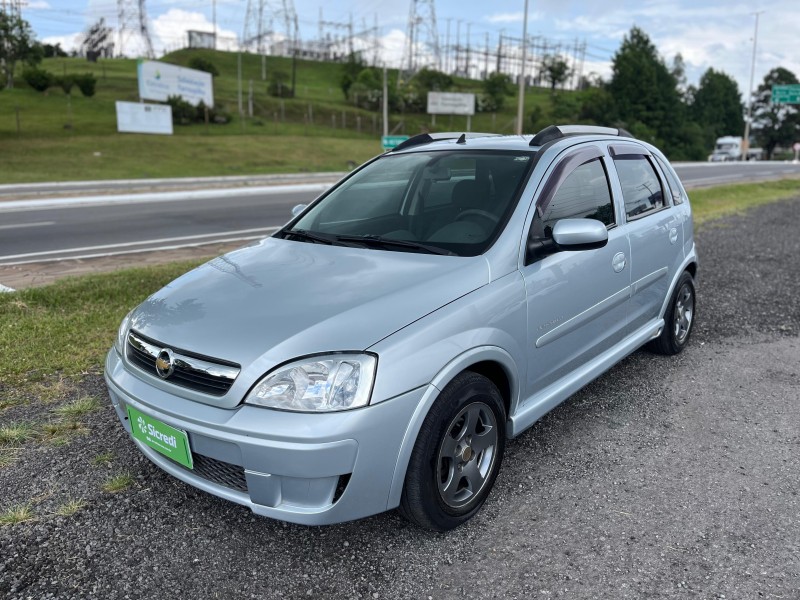 CORSA 1.4 MPFI PREMIUM 8V FLEX 4P MANUAL - 2009 - FARROUPILHA