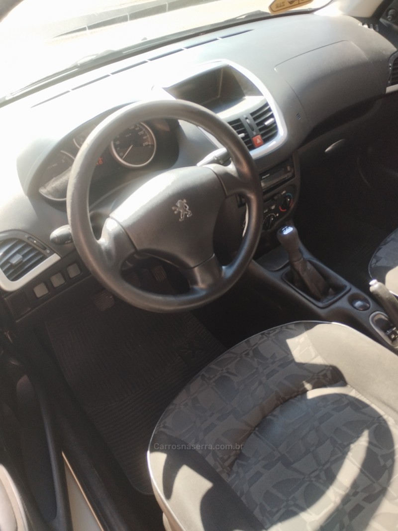 207 1.4 XR 8V FLEX 4P MANUAL - 2011 - CAXIAS DO SUL