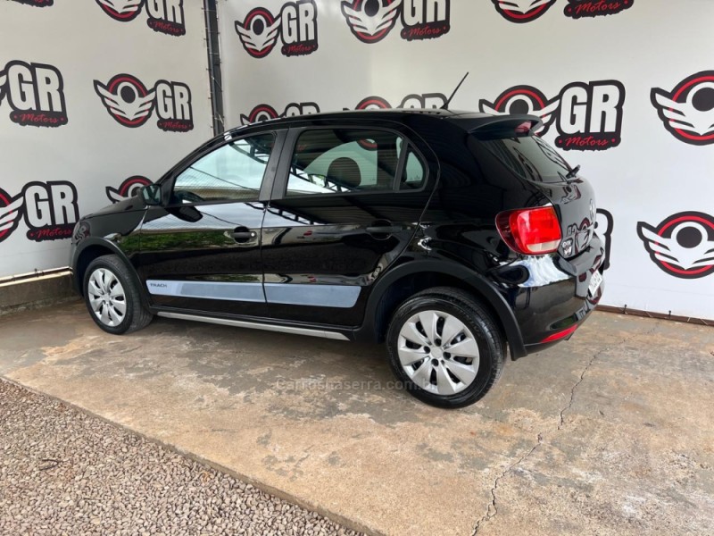 GOL 1.0 MI TRACK 8V FLEX 4P MANUAL - 2014 - IBIRAIARAS