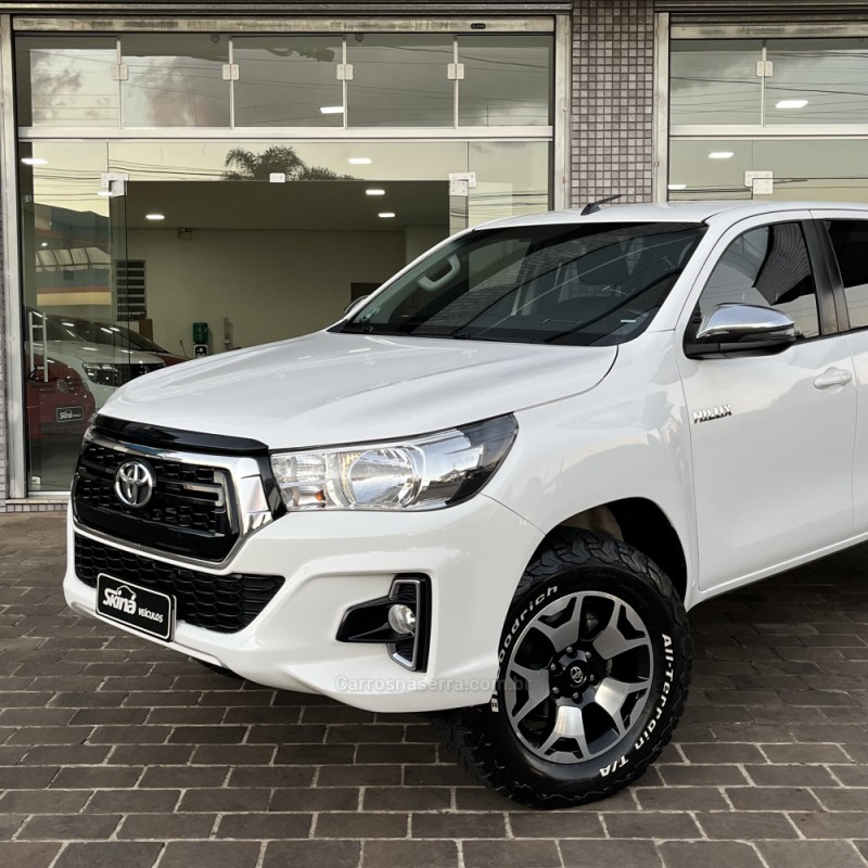 HILUX 2.8 SR 4X4 CD 16V DIESEL 4P AUTOMÁTICO - 2019 - VACARIA