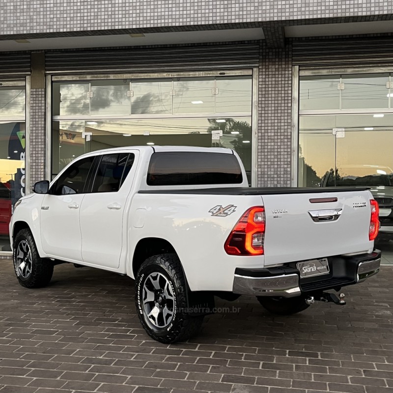 HILUX 2.8 SR 4X4 CD 16V DIESEL 4P AUTOMÁTICO - 2019 - VACARIA