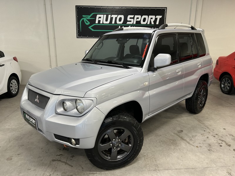 PAJERO TR4 2.0 4X4 16V 140CV FLEX 4P AUTOMÁTICO