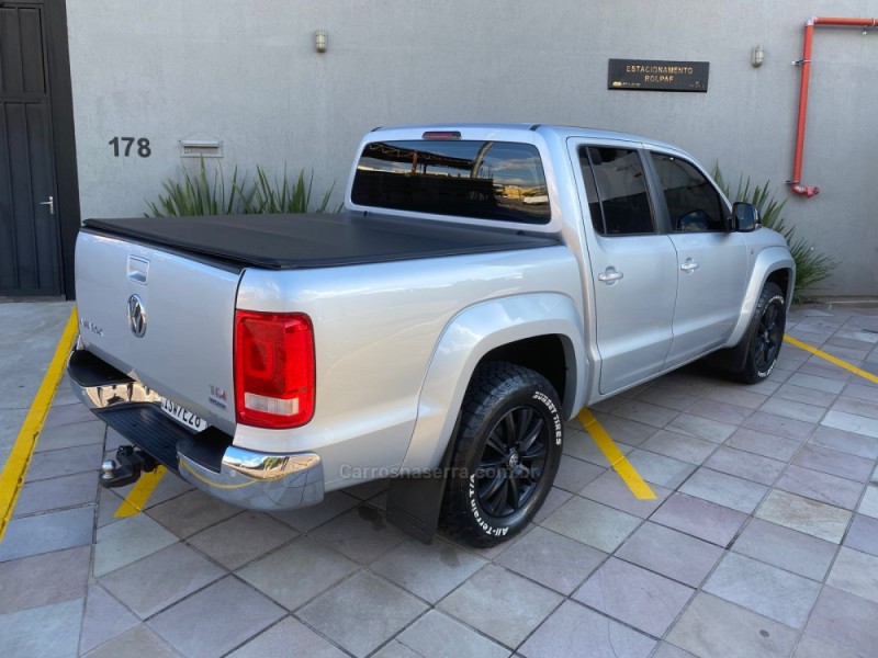 AMAROK 2.0 HIGHLINE 4X4 CD 16V TURBO INTERCOOLER DIESEL 4P AUTOMÁTICO - 2012 - CAXIAS DO SUL