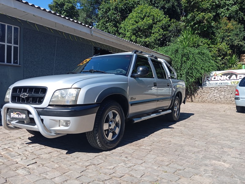 S10 2.8 4X2 CD 12V TURBO INTERCOOLER DIESEL 4P MANUAL - 2003 - CAXIAS DO SUL