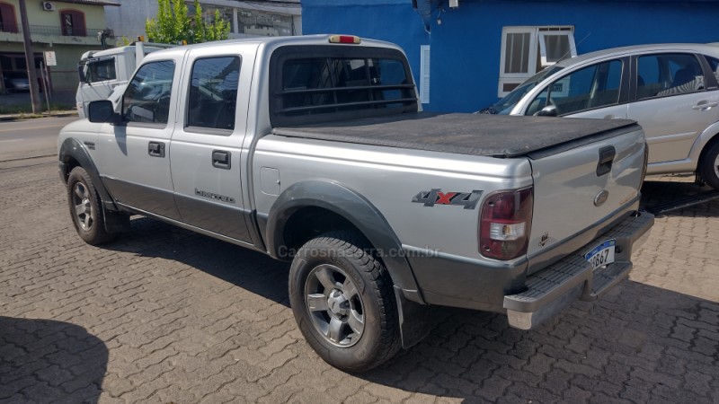 RANGER 3.0 LIMITED 4X4 CD 16V TURBO ELETRONIC DIESEL 4P MANUAL - 2005 - CAXIAS DO SUL